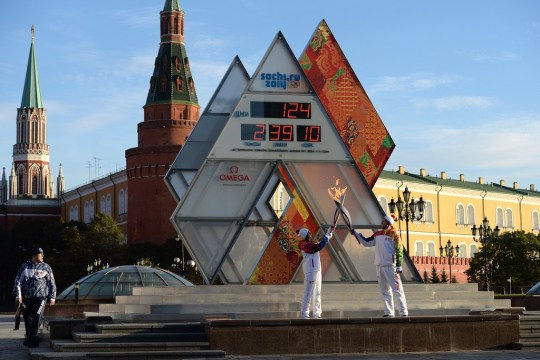 Russia Welcomes Olympic Flame 