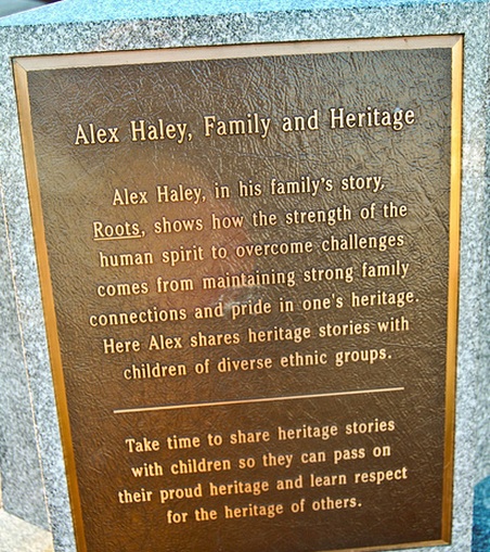 The Kunta Kinte- Alex Haley memorial 01